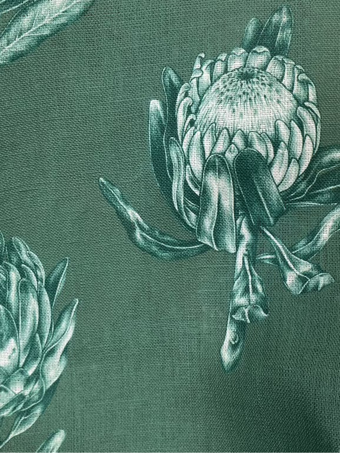 linen, premium linen, floral linen, floral, high-end linen, printed fabric, fabric, lampshade, protea, protea flower, upholstery